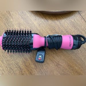 Revlon heated Dryer Brush